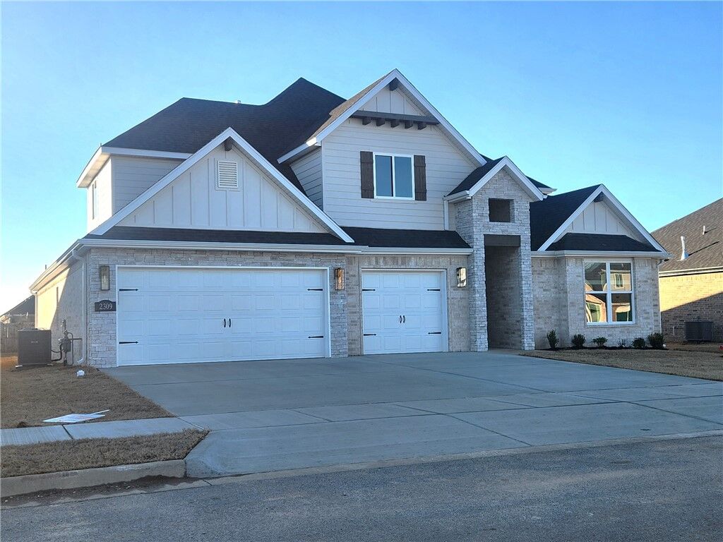 Property Photo:  2309 Bergman  AR 72751 