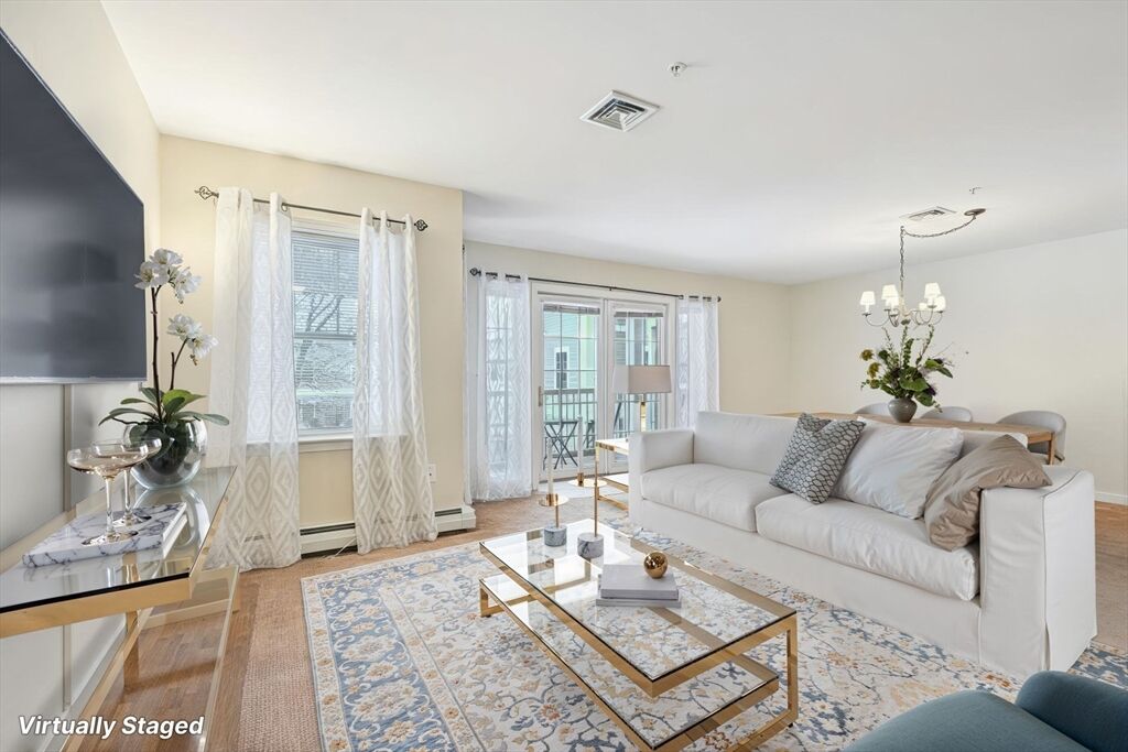 Property Photo:  34 Meetinghouse Lane 208  MA 01775 