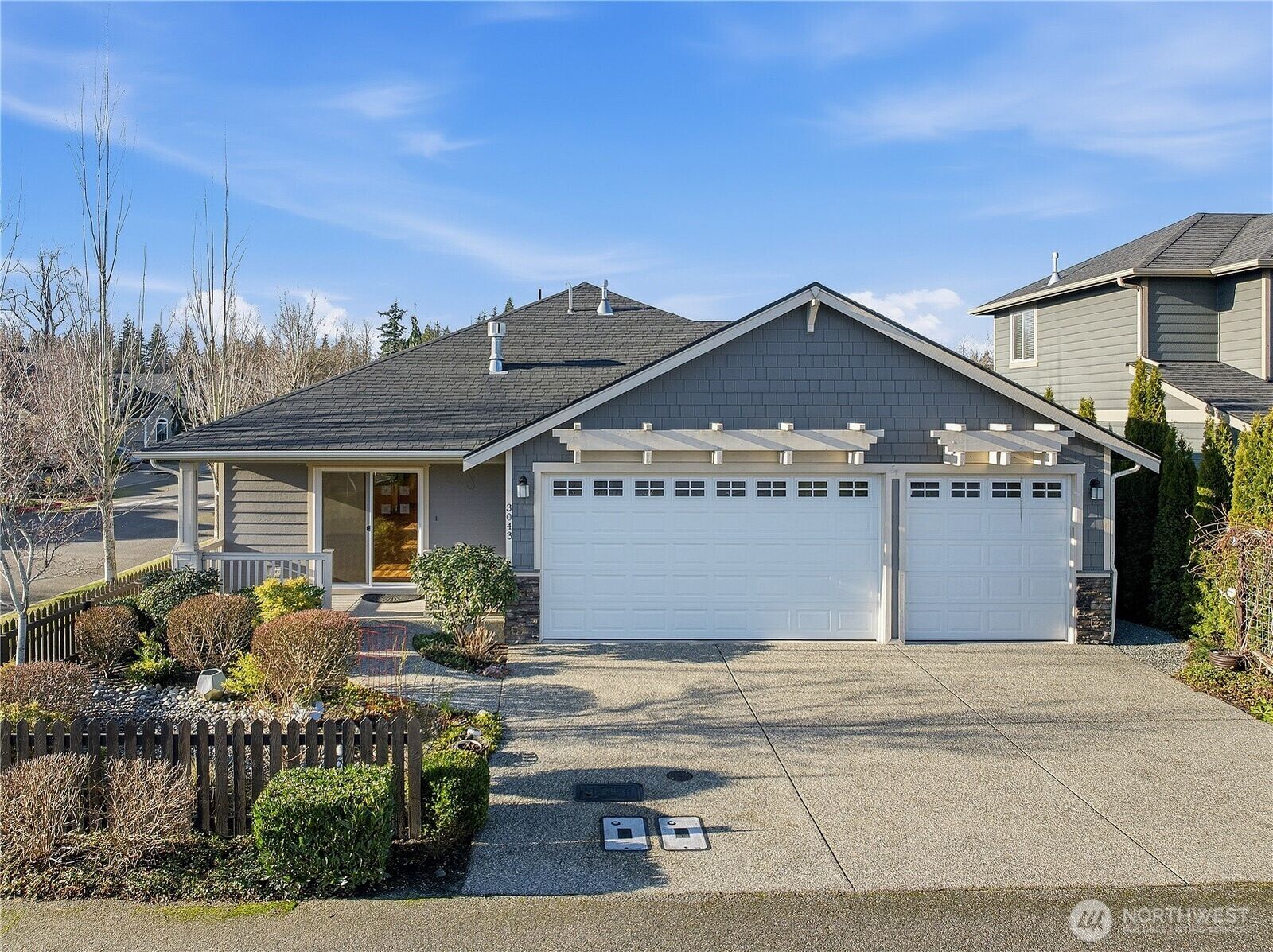 Property Photo:  3043  Scotland Alley  WA 98273 