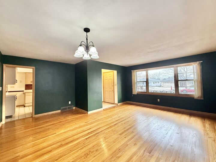 Property Photo:  4012 Pleasant Valley Boulevard  IL 61114 