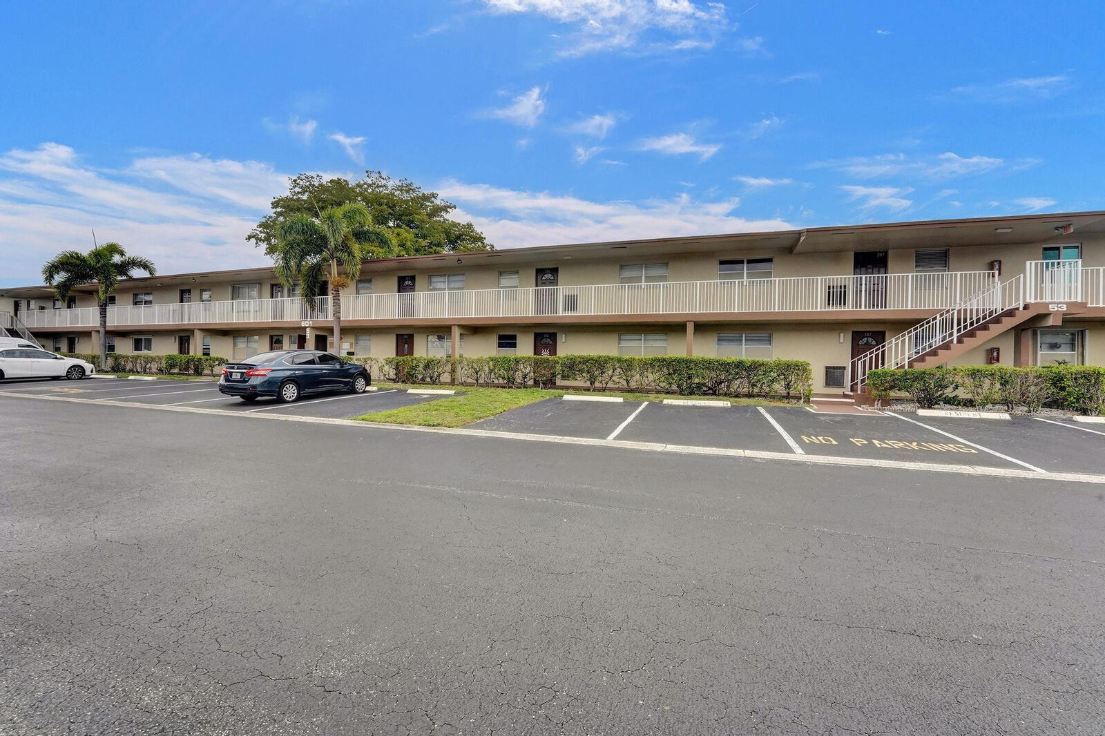 Property Photo: 601 NW 78th Terrace 201 FL 33063