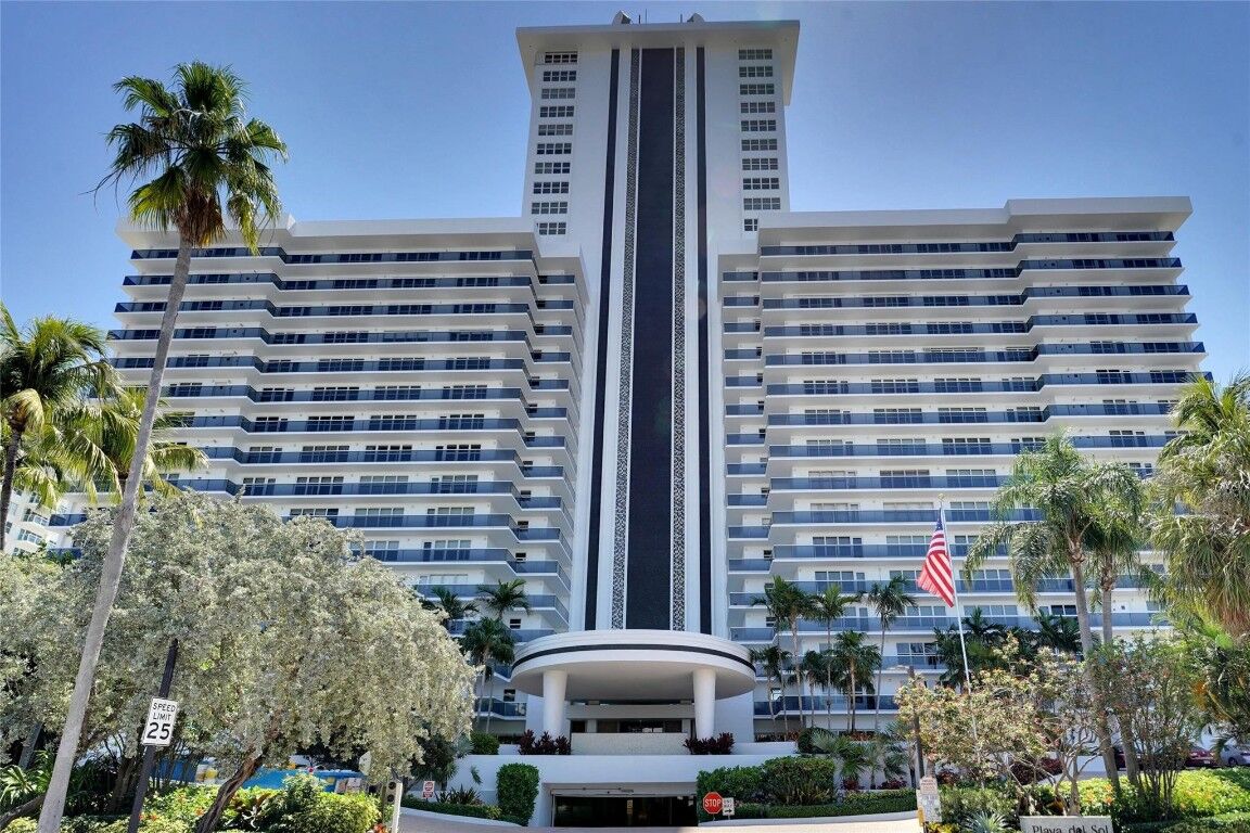 Property Photo:  3500 Galt Ocean Drive 2803  FL 33308 