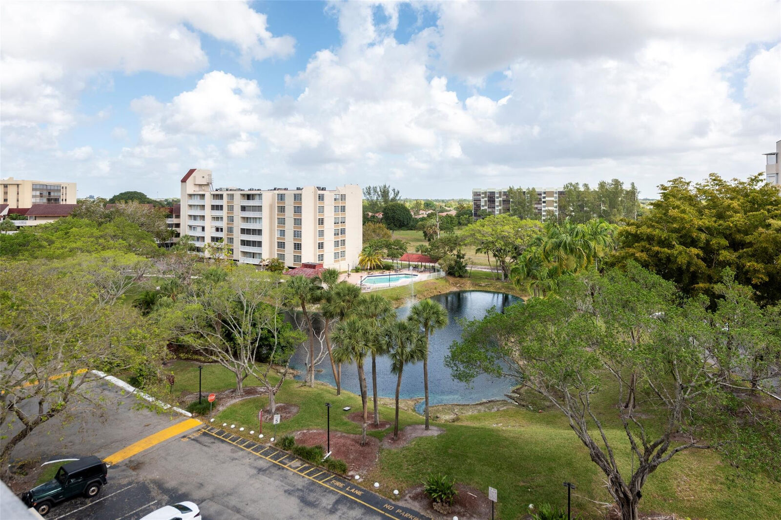 Property Photo:  6921 Environ Boulevard 6T  FL 33319 