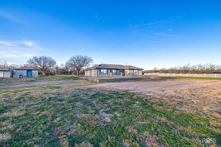 Property Photo:  6945 Harriet Rd  TX 76905 