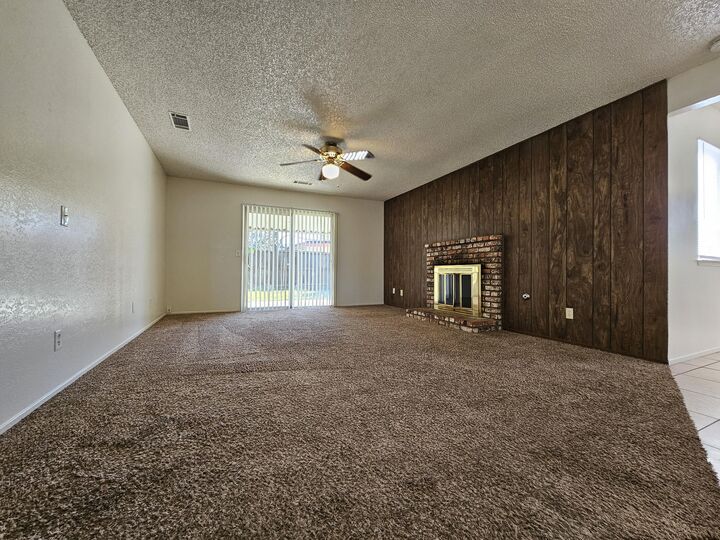 Property Photo:  2516 S Memory Street  CA 93277 