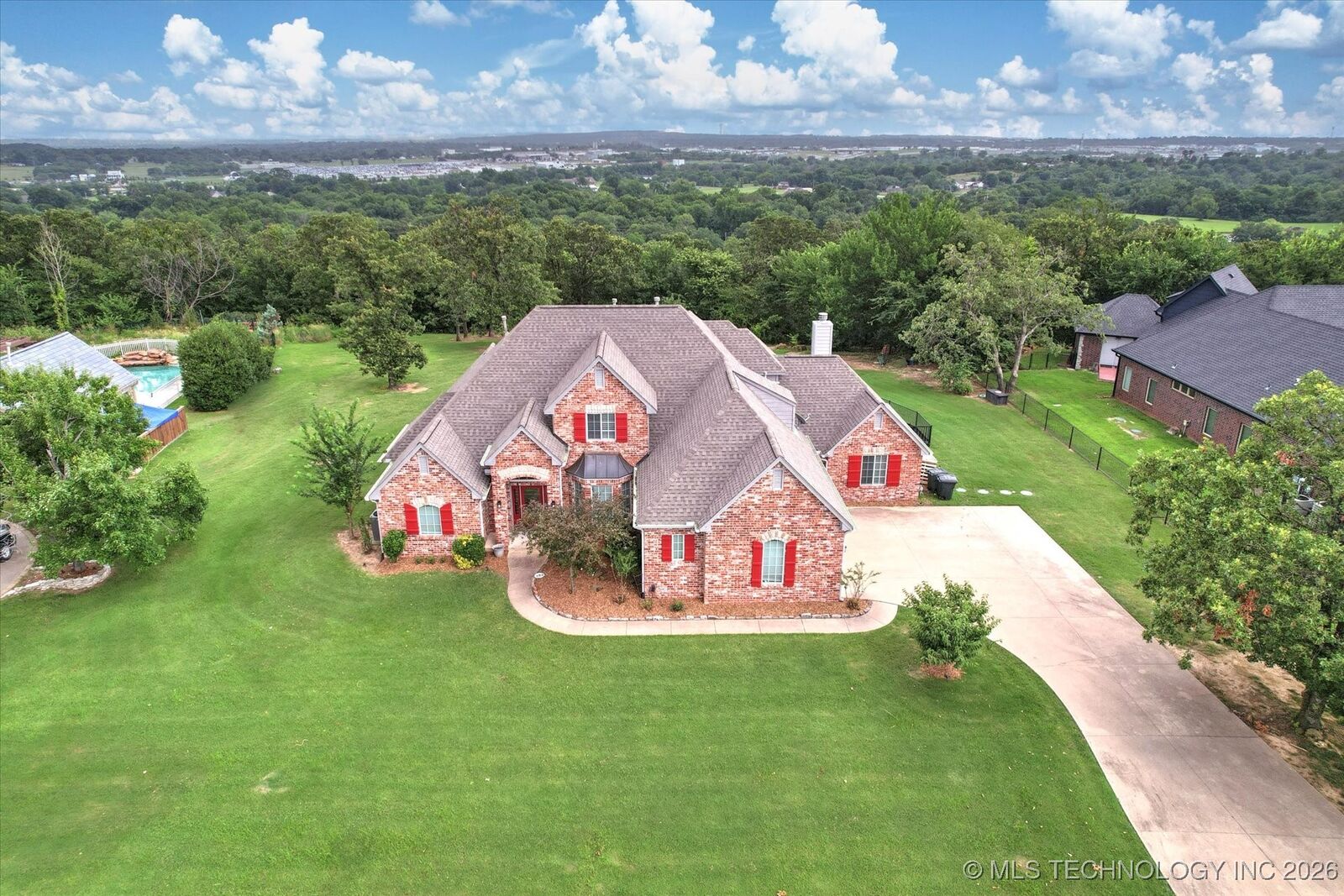 Property Photo:  4207 S 69th  OK 74107 