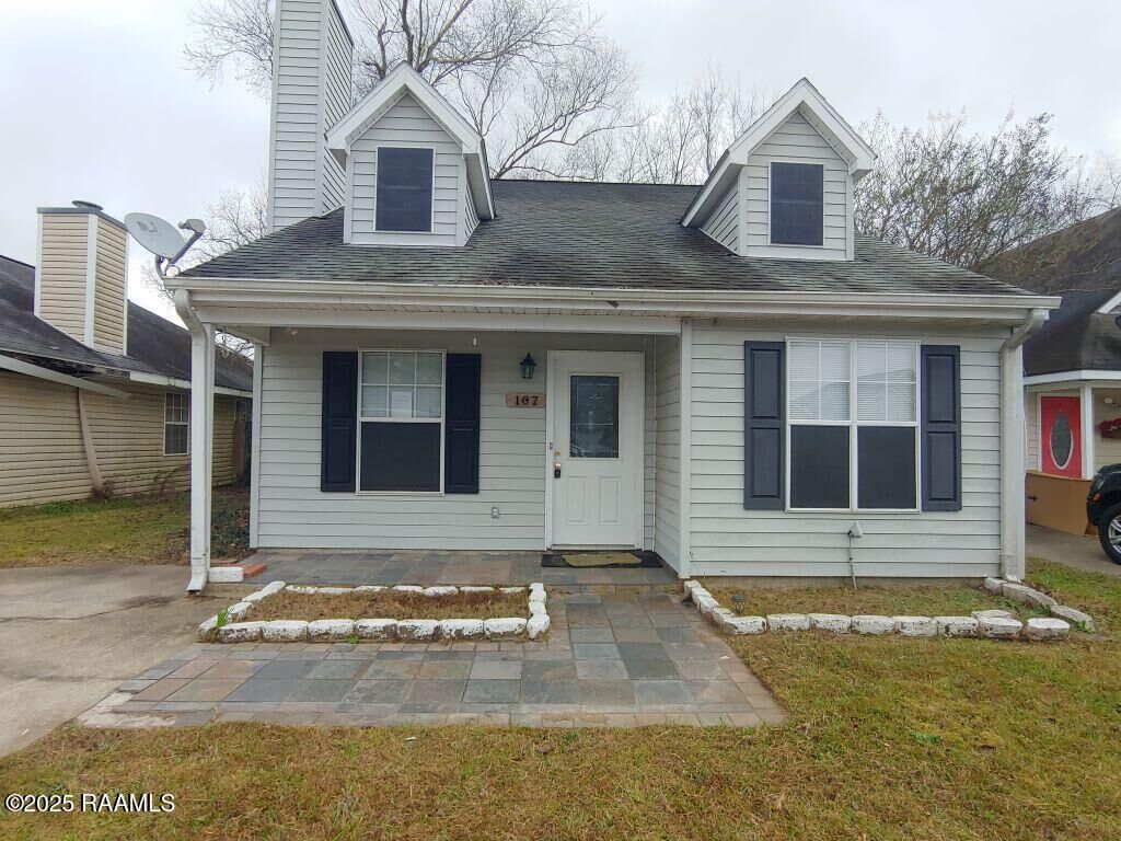 Property Photo:  107 Earline Drive  LA 70506 