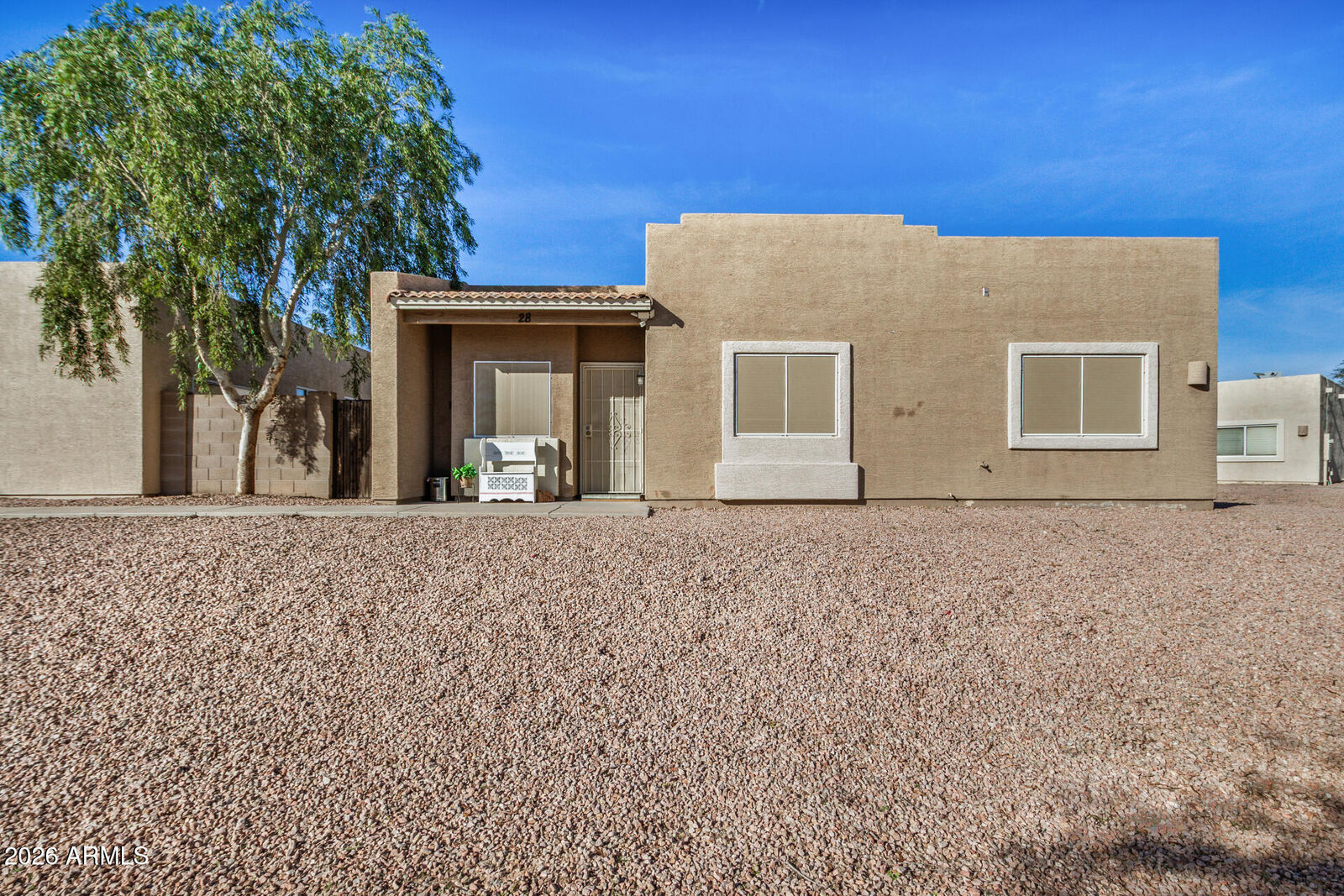 Property Photo:  2300 E Magma Road 28  AZ 85143 