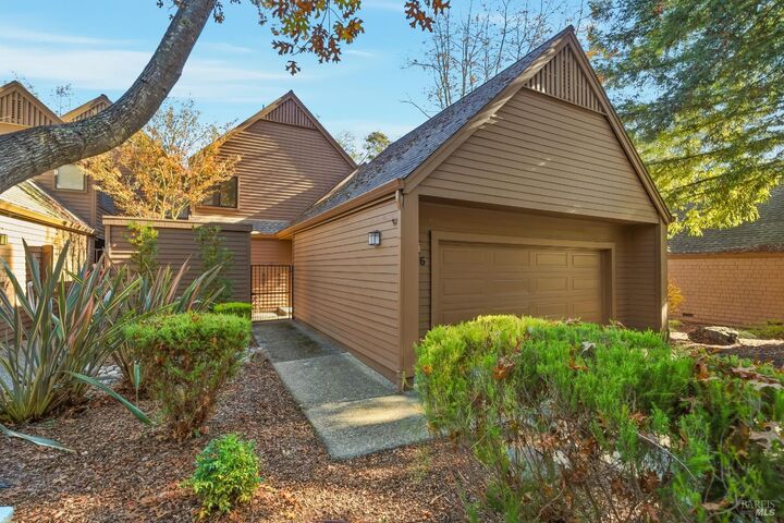 Property Photo:  3316 Parker Hill Road  CA 95404 