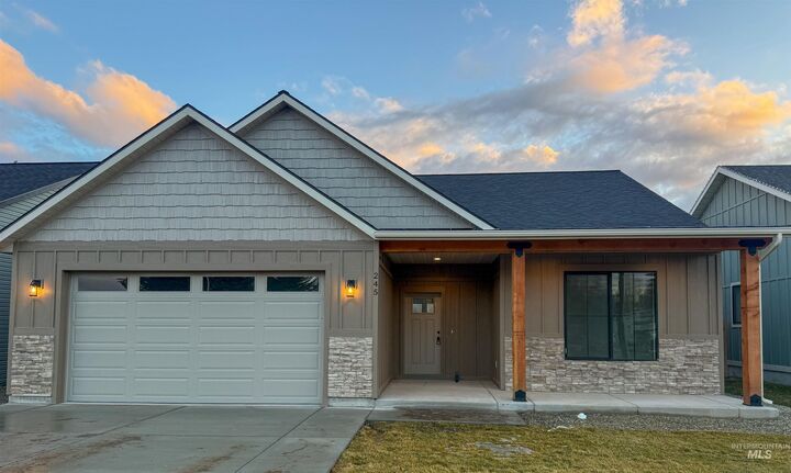 Property Photo:  245 Whitman St  ID 83311 