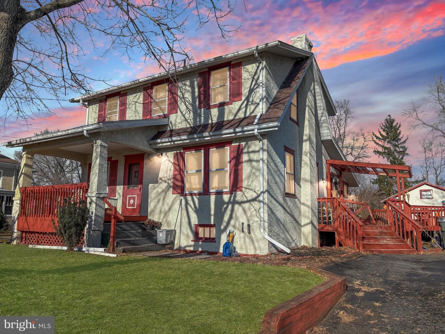 Property Photo: 1413 Old Schuylkill Road PA 19475