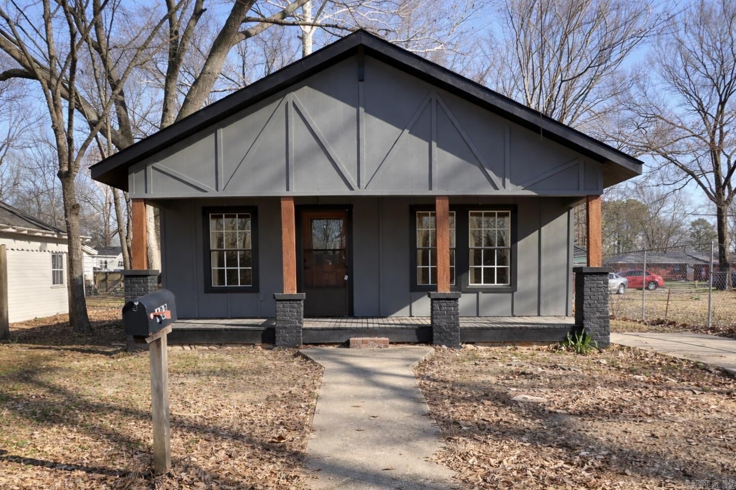 Property Photo: 402 N Morrill Street AR 72110