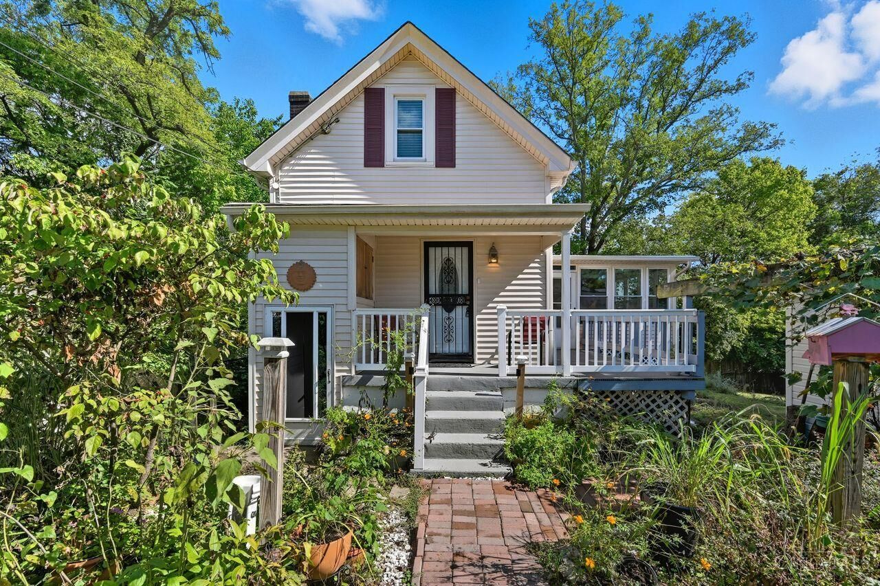 Property Photo:  5140 Imwalle Avenue  OH 45217 