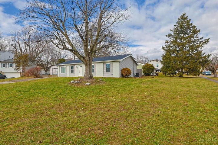 Property Photo: 2752 Mancelona Court OH 45251