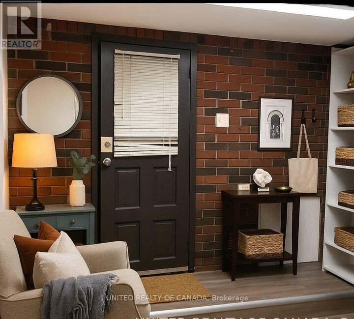 Property Photo: 126 Weldrick Rd Road West Lower ON L4C 3V1