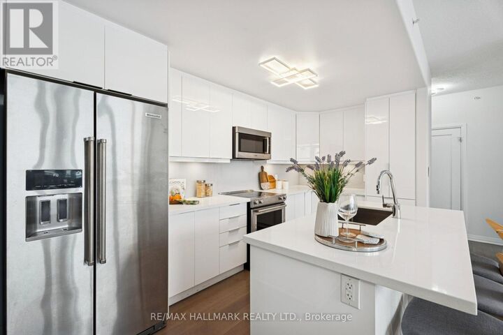 Property Photo: 10 Concord Place 409 ON L3M 0G6