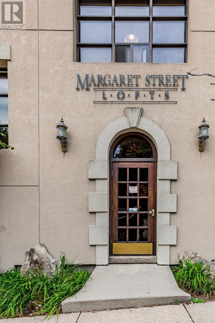 Property Photo:  36 Margaret Street 44  ON L8P 4C8 