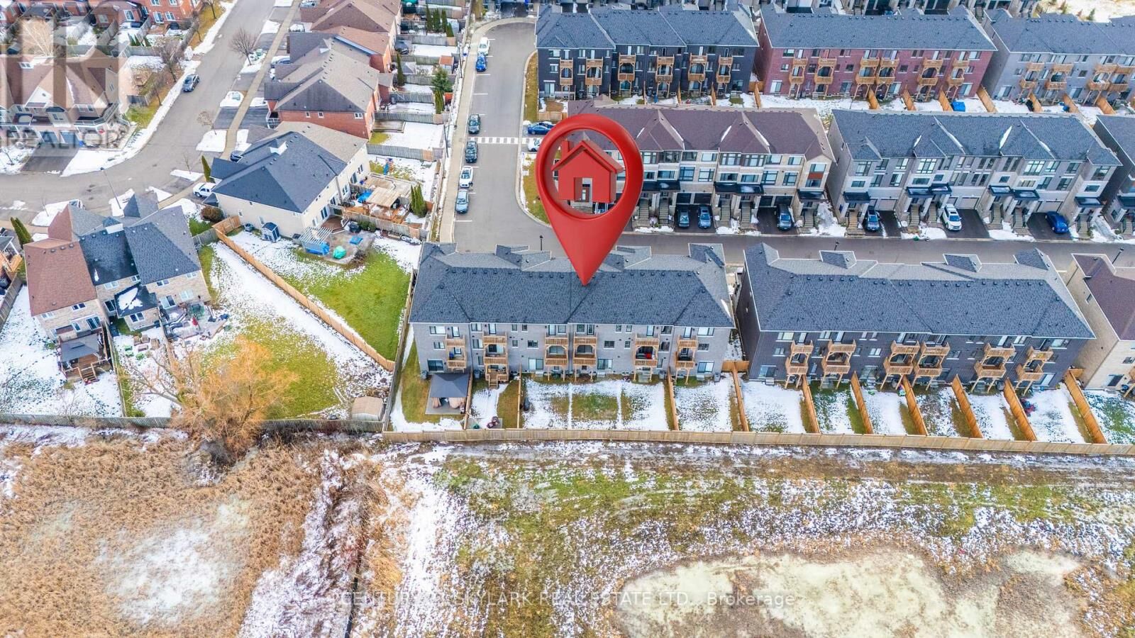 Property Photo:  40 Douet Lane  ON L1Z 0V4 