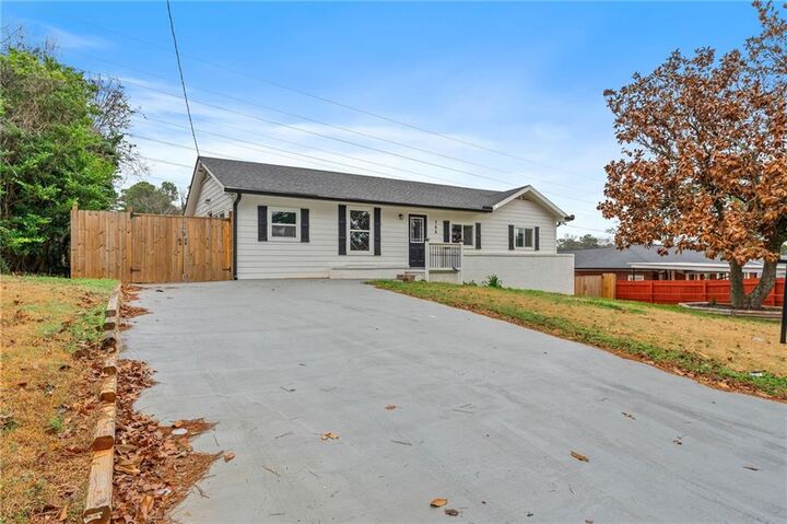 Property Photo:  766 Longleaf Drive  GA 30297 