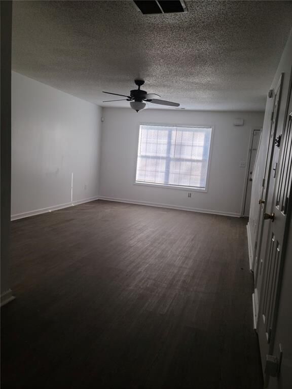 Property Photo:  7146 Ravenwood Lane  GA 30038 