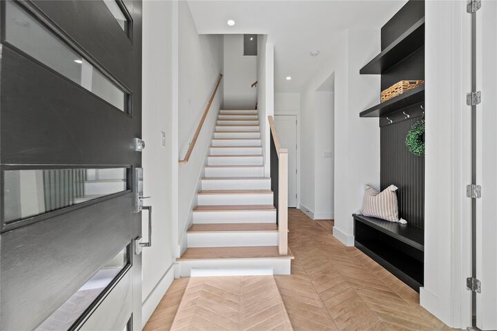 Property Photo:  1206 Prince Street  TX 77008 