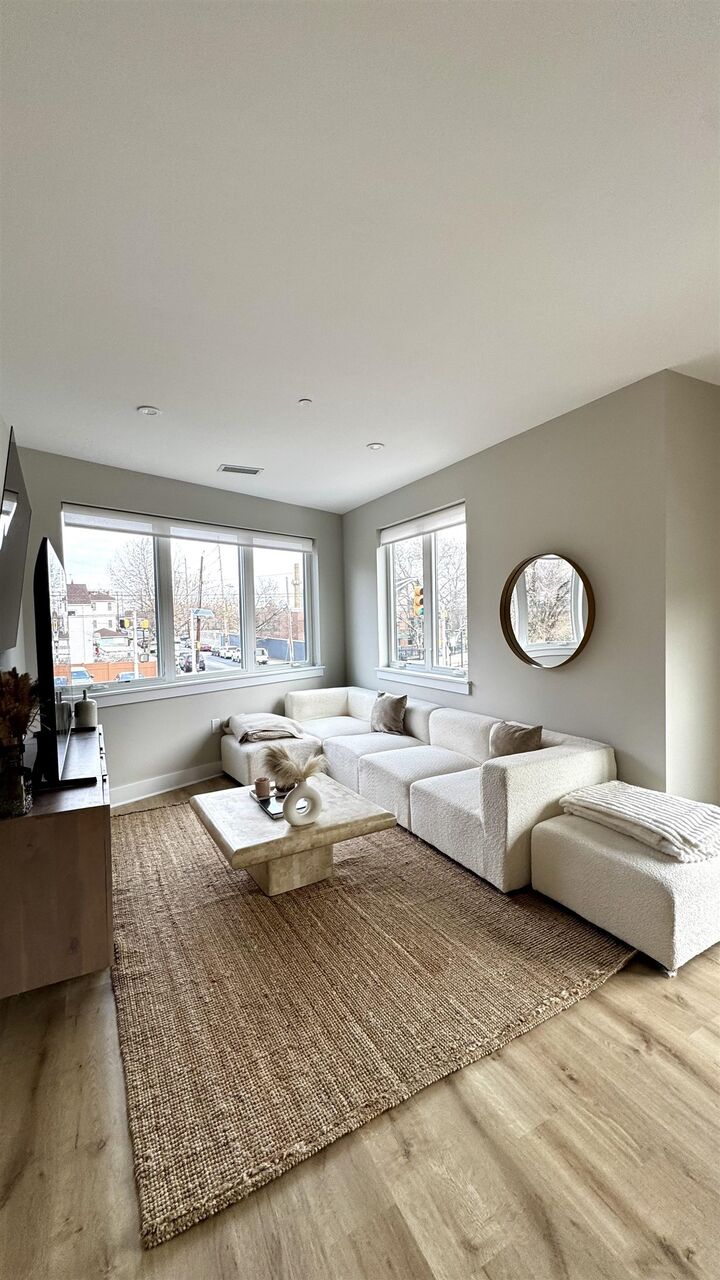 Property Photo:  203-205 Randolph Ave 101  NJ 07305 