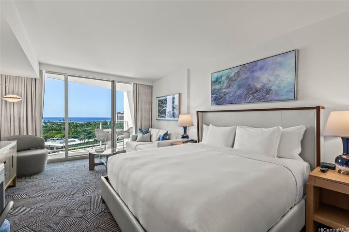 Property Photo:  383 Kalaimoku Street 1214  HI 96815 