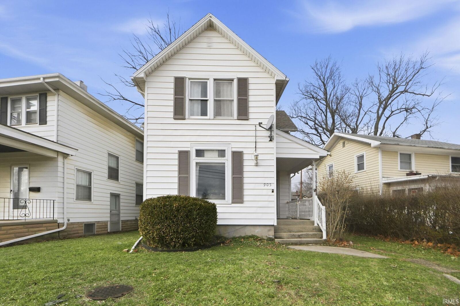 Property Photo: 905 Crescent Avenue IN 46805
