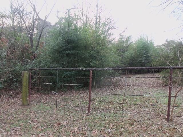 Property Photo:  3004 Dudley Road  TX 75662-2738 