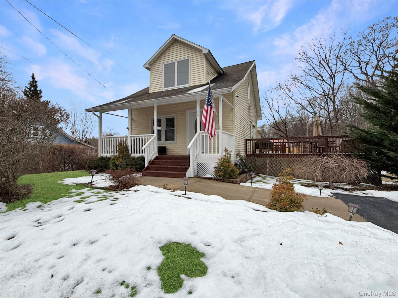 Property Photo:  18 Grove Street  NY 12528 