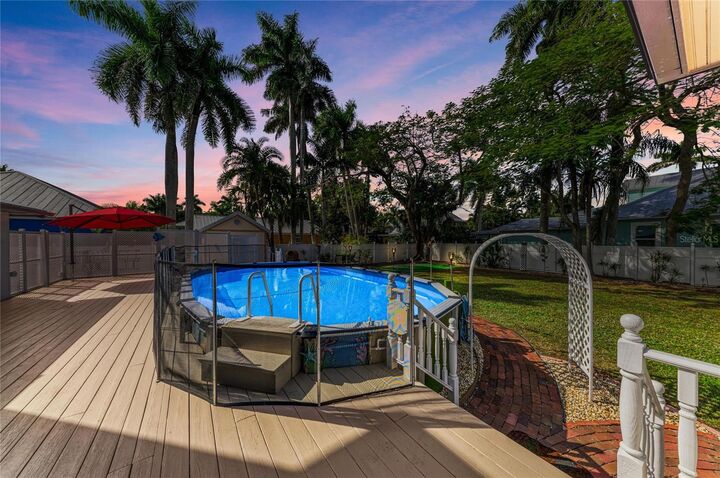 Property Photo: 123 Gill Street FL 33950