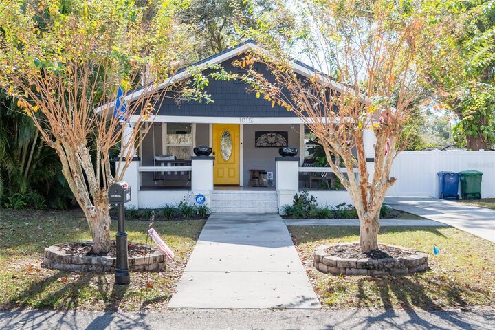 Property Photo:  1015 E Crawford Street  FL 33604 