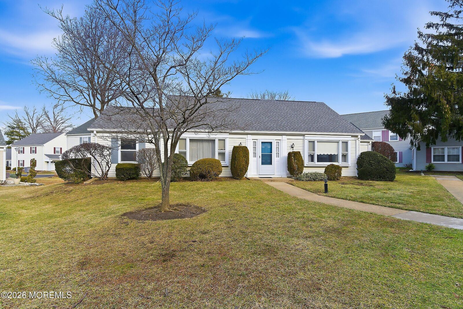 Property Photo:  412C Oxford Lane  NJ 08831 