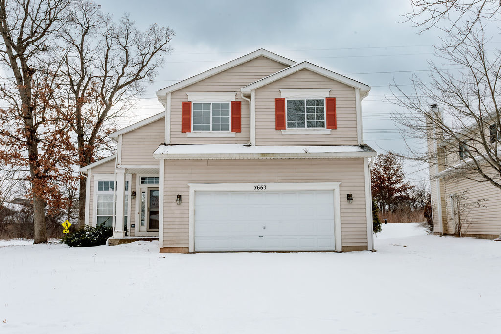 Property Photo:  7663 Gamay Court  IL 60031 