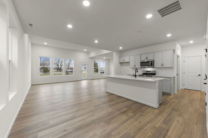 Property Photo:  2727 Lawlor Lane  IL 60564 