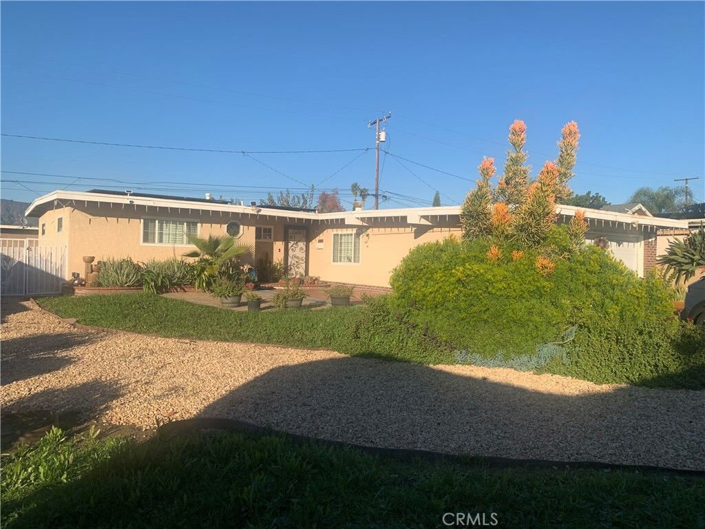 Property Photo:  523 E Covina  CA 91722 