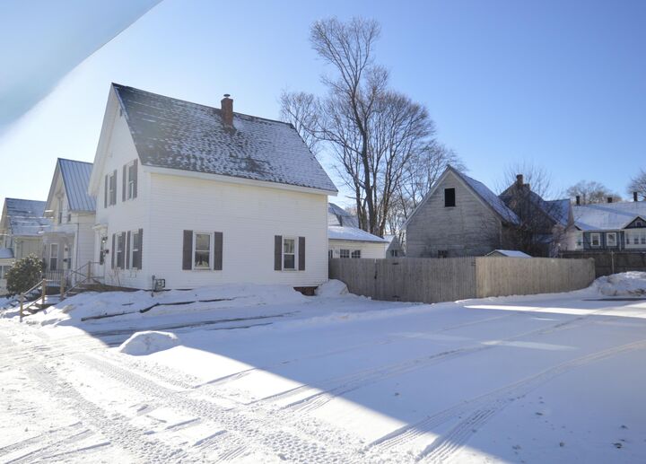 Property Photo:  131 Parker Street  ME 04412 