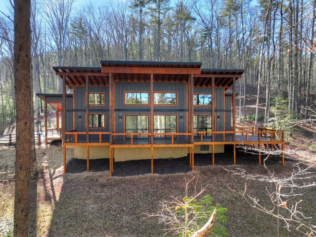 Property Photo:  42 Rolling Rapids  GA 30513 