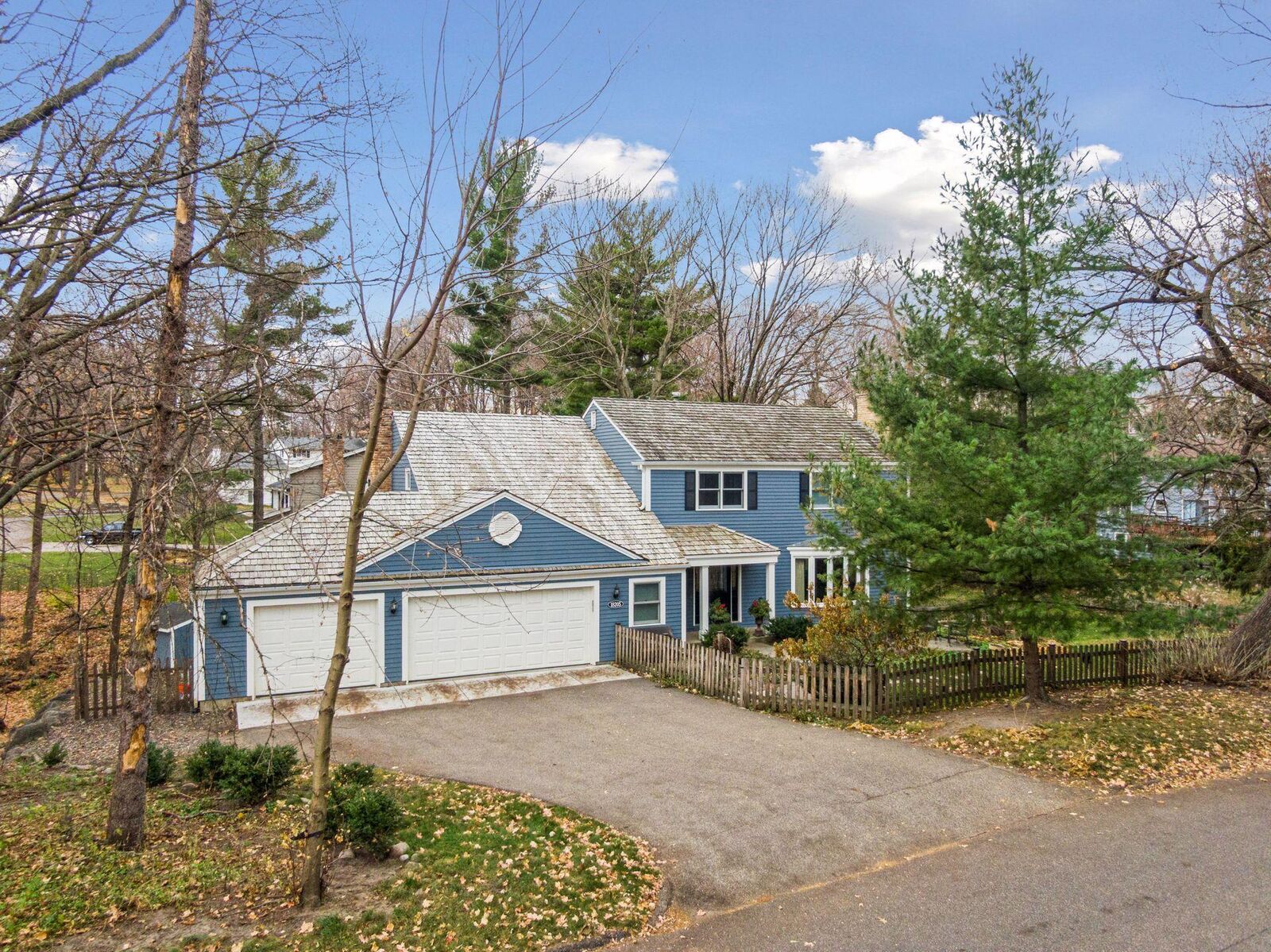 Property Photo:  18205 26th Avenue N  MN 55447 