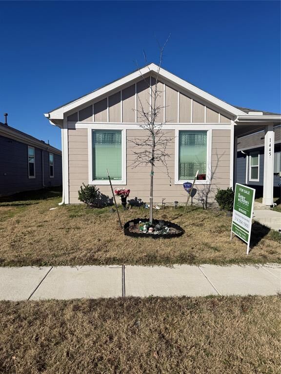 Property Photo:  1445 Sterling Way  TX 75125 