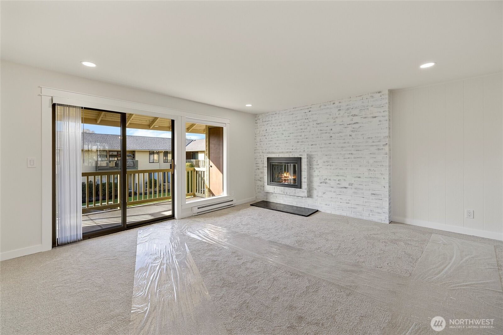 Property Photo: 310 S 11th Street 204 WA 98274