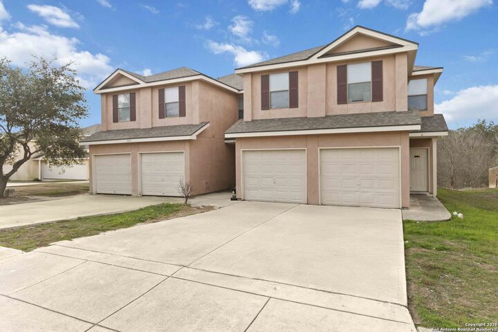 Property Photo:  10611 Mathom Landing  TX 78148 