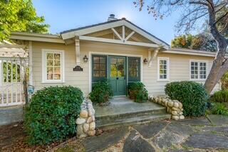 Property Photo:  2708 Montrose Place  CA 93105 