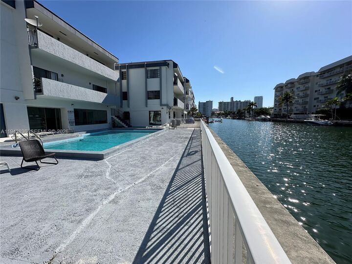 Property Photo:  3582 NE 171st Street 301  FL 33160 