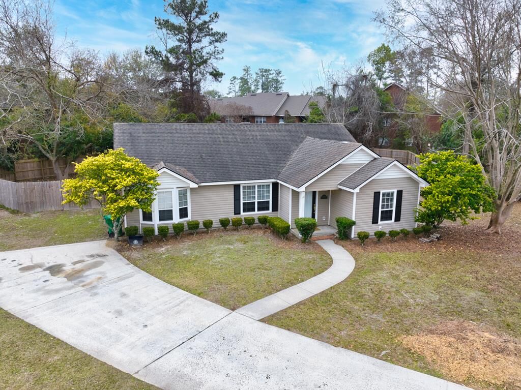 Property Photo:  900 Pine Cone Circle  GA 31602 
