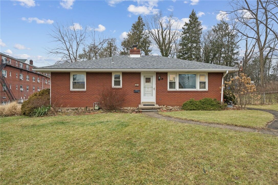 Property Photo:  131 O'Hara St  PA 15601 