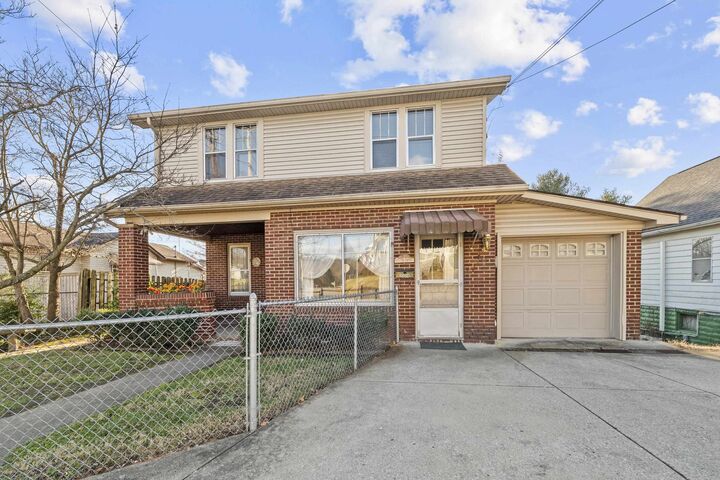 Property Photo:  2224 Moore  KY 41101 