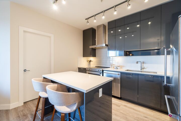 Property Photo:  1768 Gilmore Avenue 303  BC V5C 0L4 