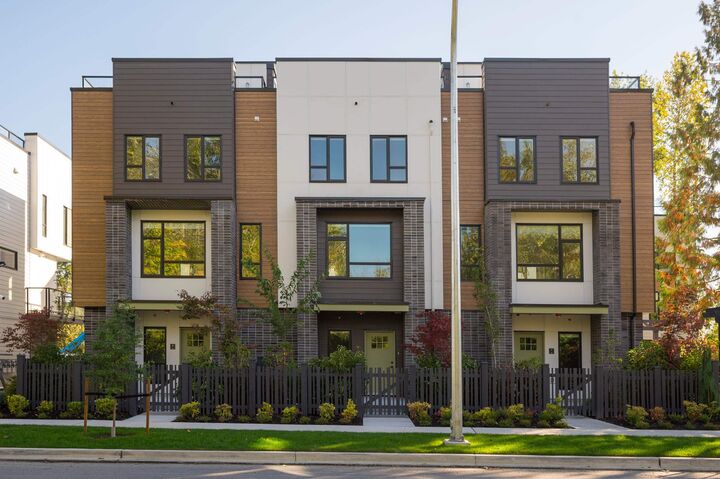 Photo de la propriété:  7946 204 Street 9  BC V2Y 4M9 