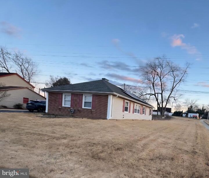 Property Photo: 2 Medley Lane NJ 08046